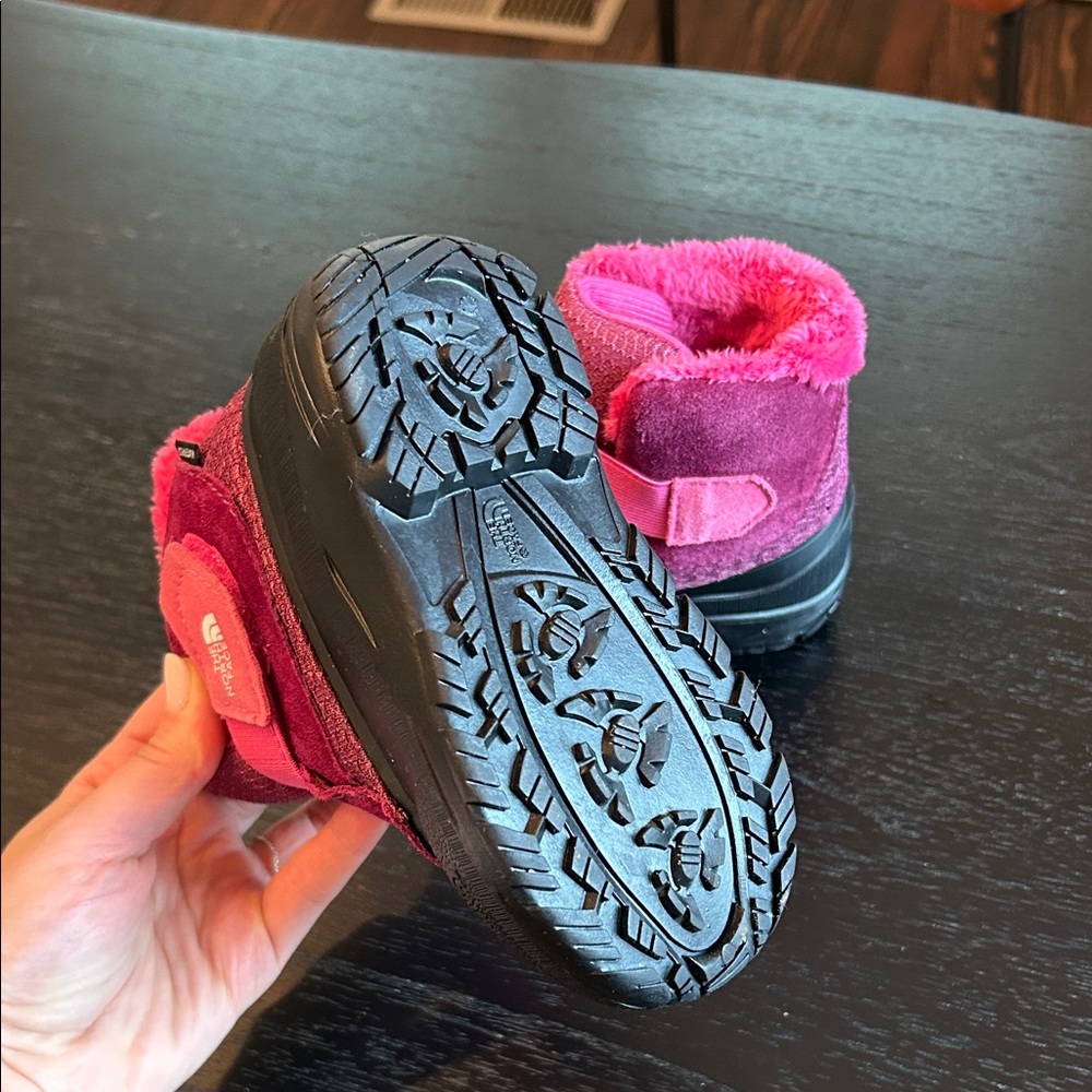The North Face Toddler Alpenglow II Boots - Picture 4 of 5